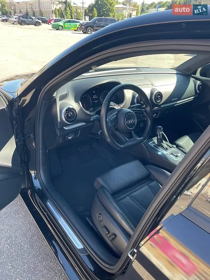 Audi A3 2018 photo 2