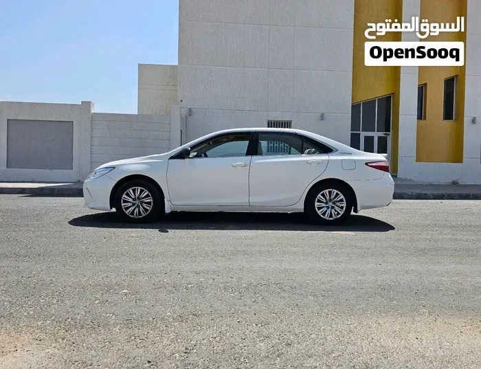 Toyota Camry 2017 photo 3