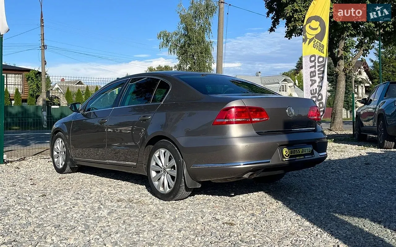 Volkswagen Passat 2012 photo 5