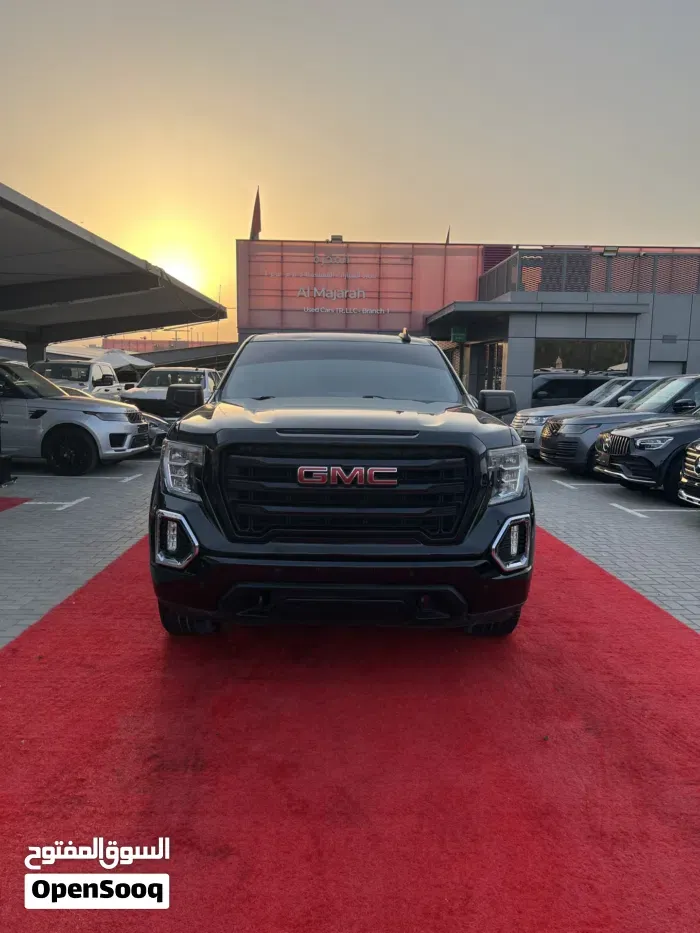 GMC Sierra