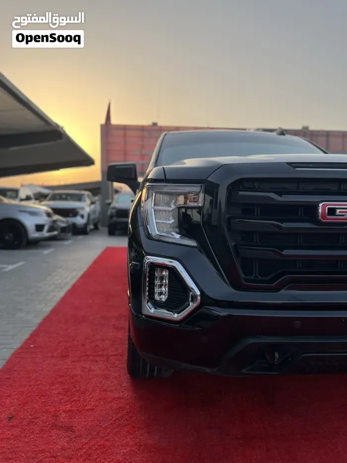 GMC Sierra 2019 photo 3