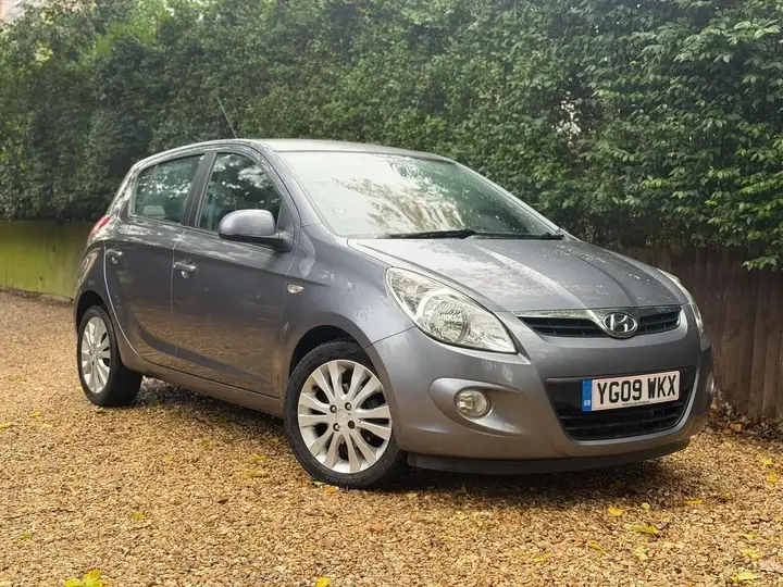 Hyundai I20