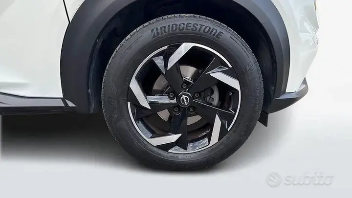 Nissan Juke 2023 photo 5