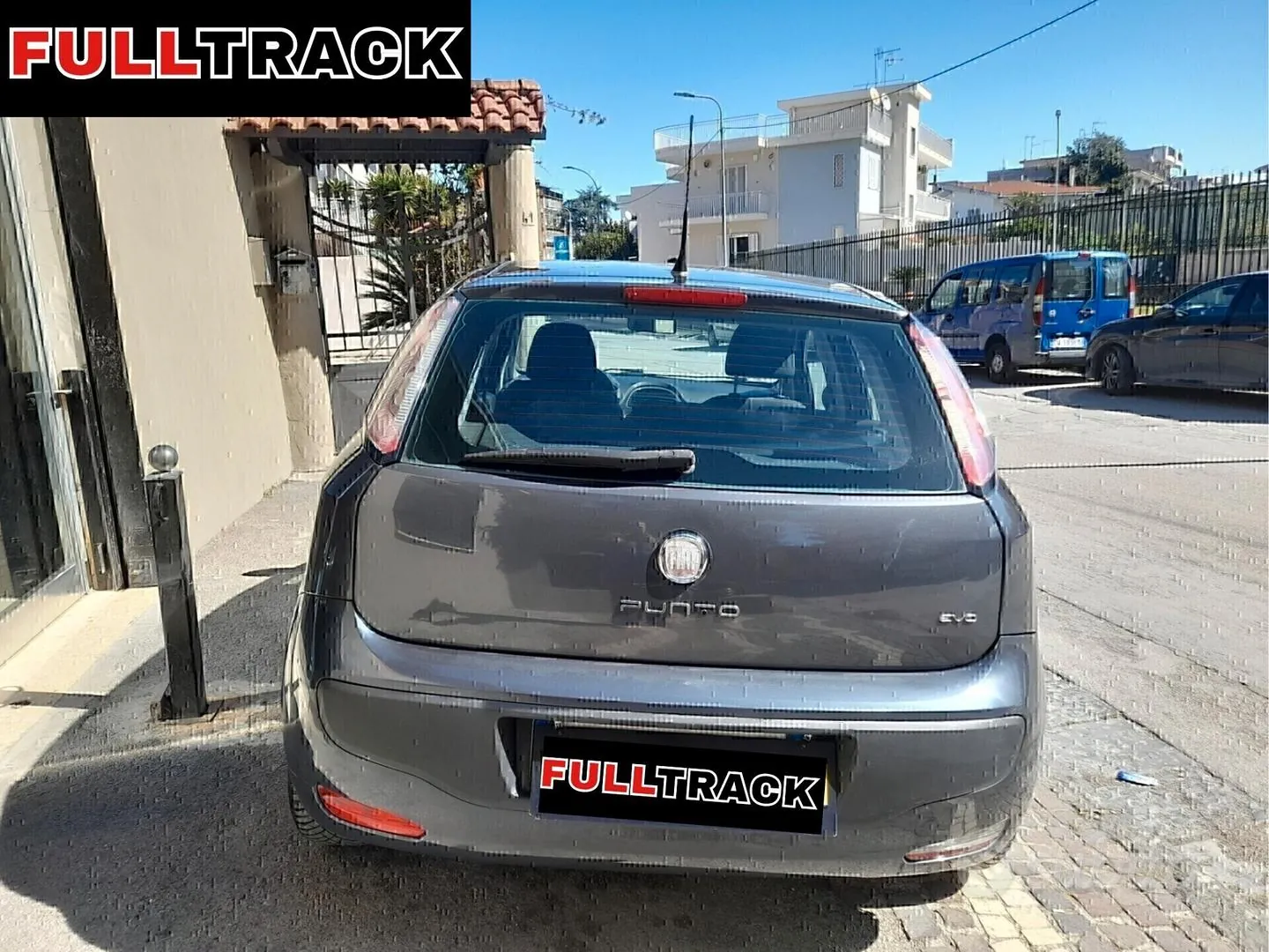 Fiat Punto 2011 photo 5