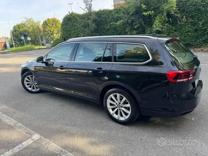 Volkswagen Passat Variant 2022 photo 4