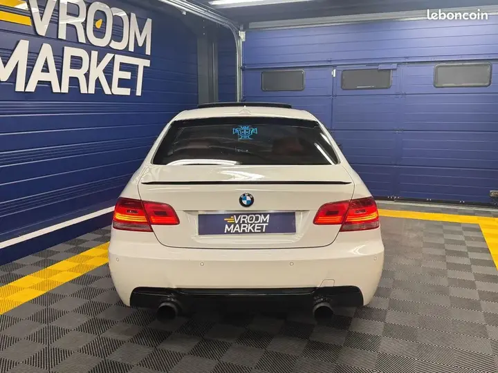 BMW Série 3 2008 photo 4