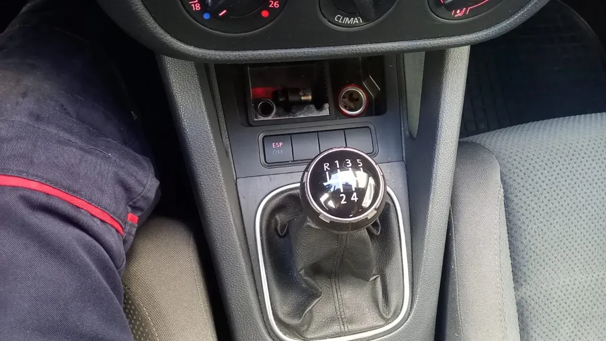 Volkswagen Golf 2006 photo 2