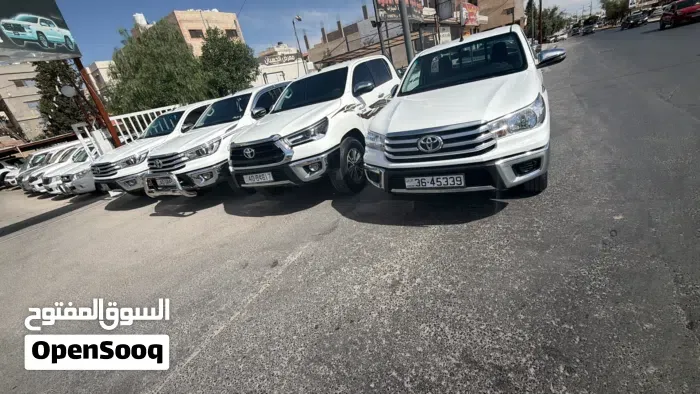 Toyota Hilux 2022 photo 3