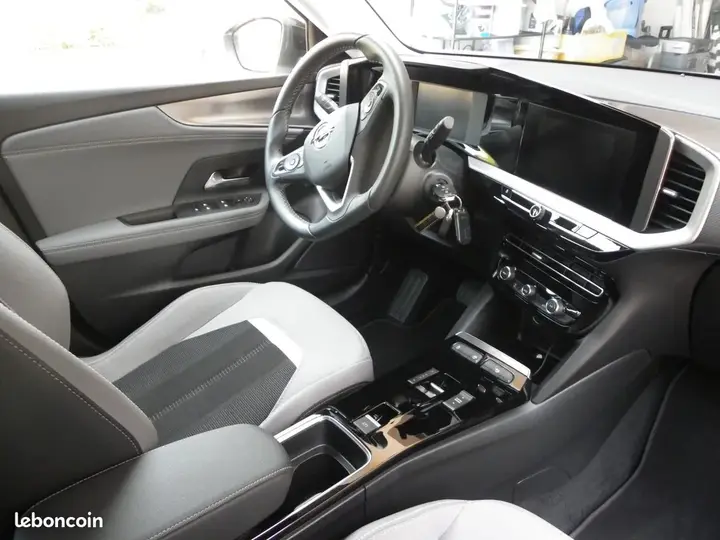 Opel Mokka 2023 photo 3