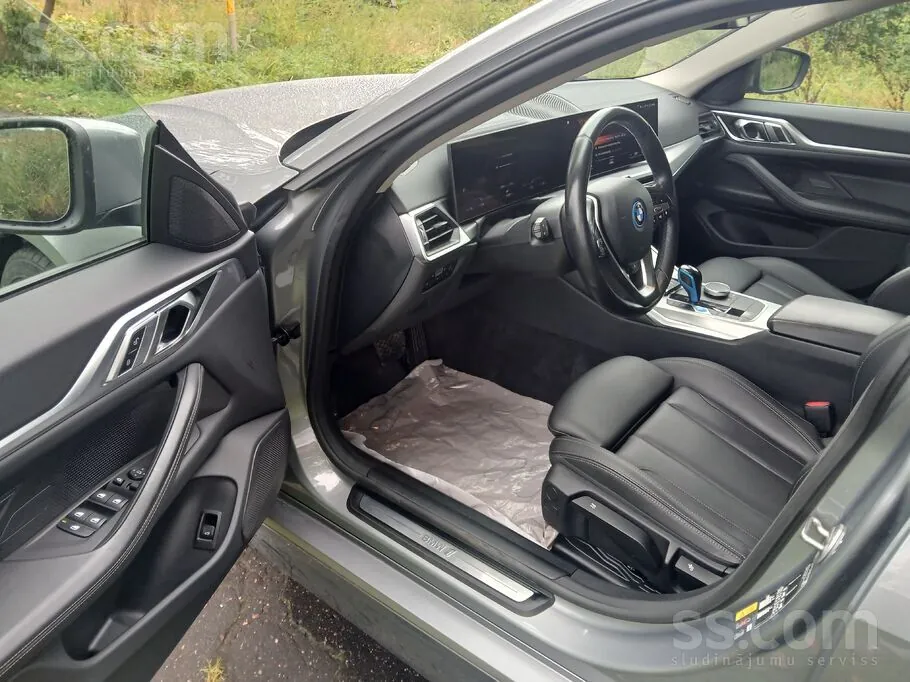BMW I4 2022 photo 5