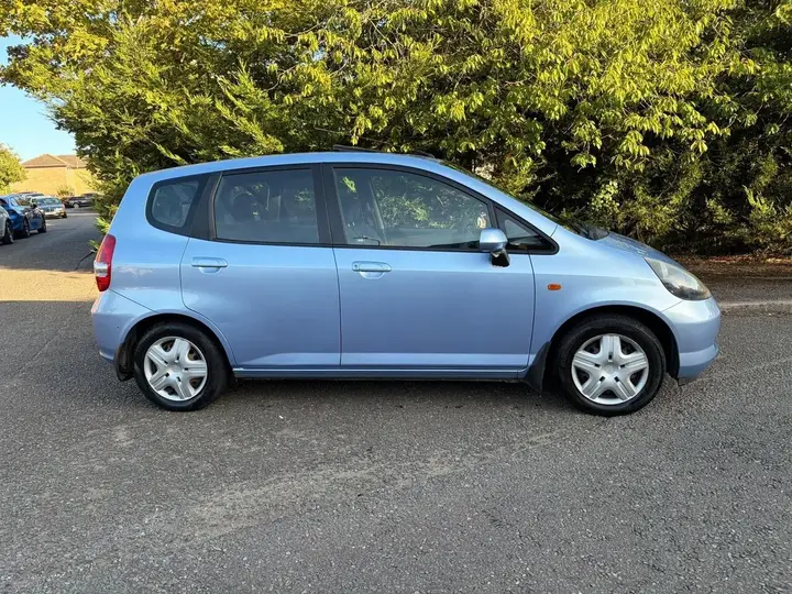 Honda Jazz 2002 photo 3