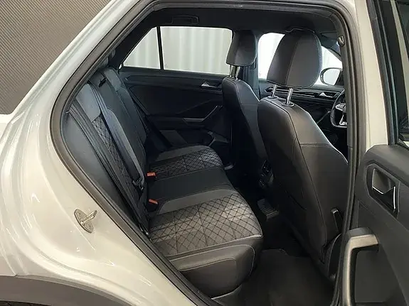 Volkswagen T-Roc 2023 photo 5