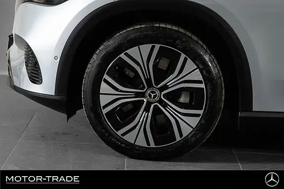 Mercedes-Benz Andre 2025 photo 4