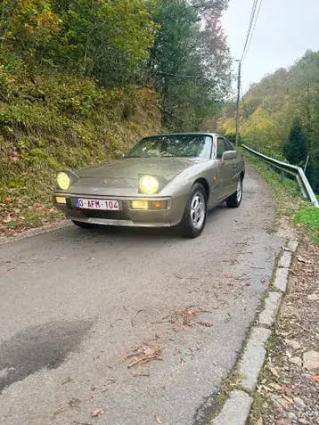 Porsche 924