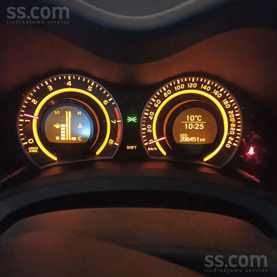 Toyota Auris 2007 photo 3