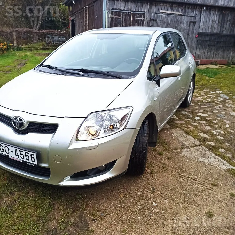 Toyota Auris