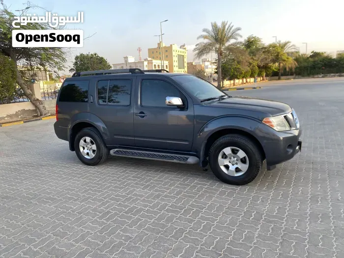 Nissan Pathfinder 2011 photo 4