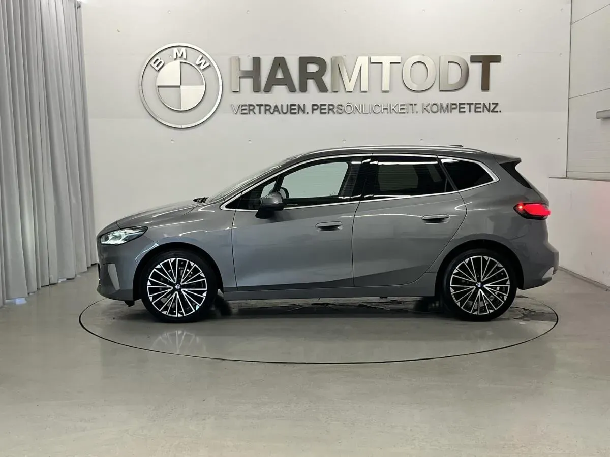 BMW 2 Series 2022 photo 3