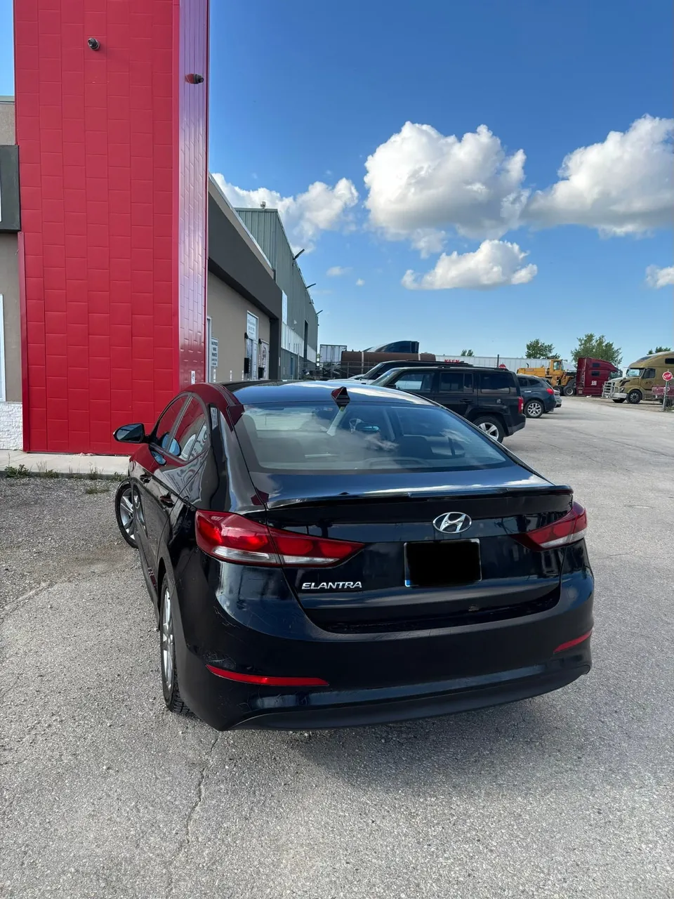 Hyundai Elantra 2018 photo 2