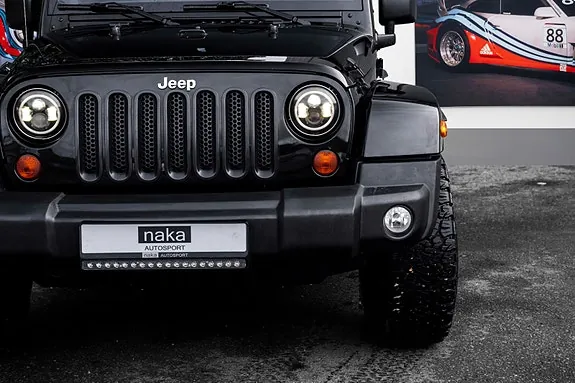 Jeep Wrangler 2012 photo 4