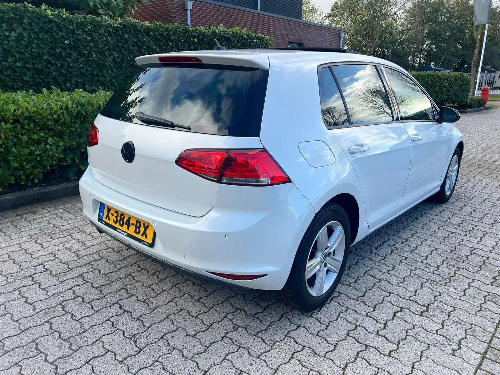 Volkswagen Golf 2013 photo 3