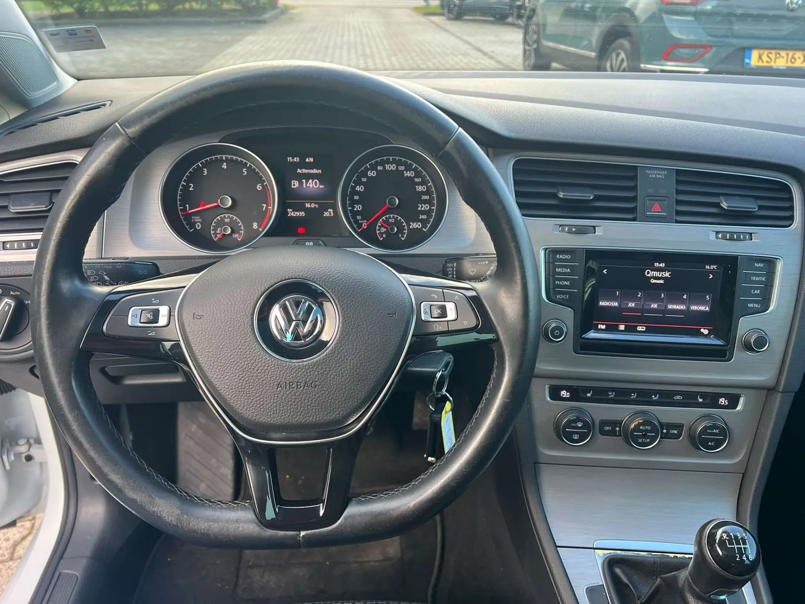 Volkswagen Golf 2013 photo 4