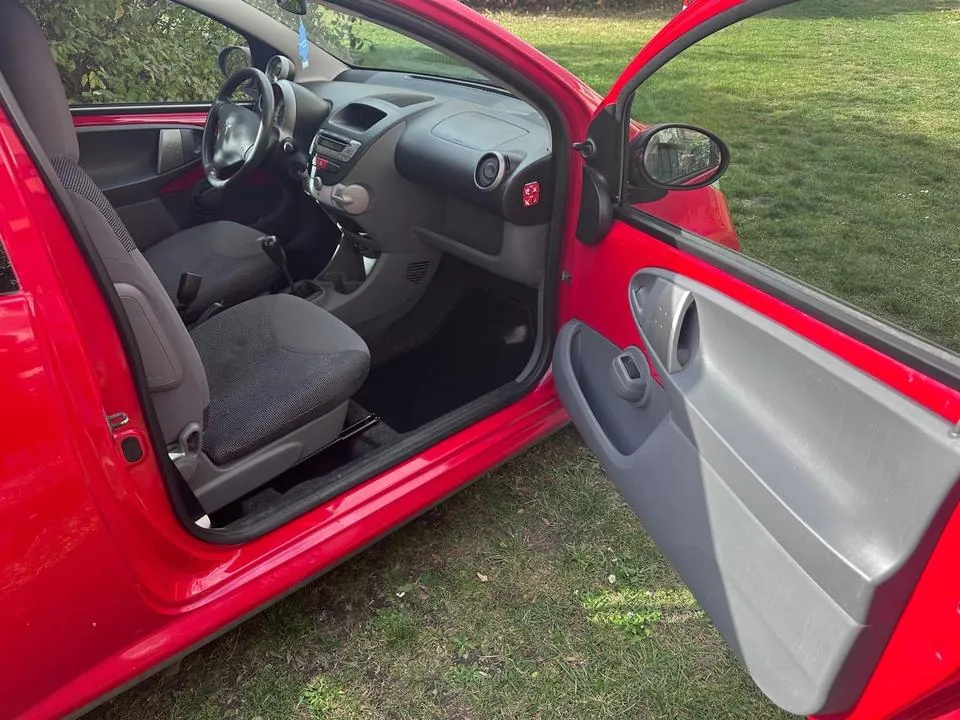Peugeot 107