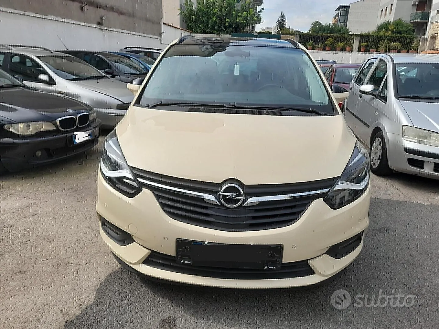 Opel Zafira 2019 photo 2