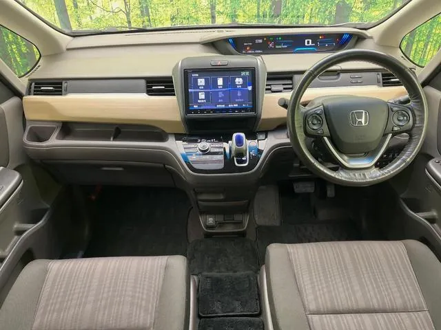 Honda Fit 2017 photo 2