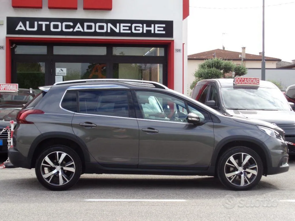 Peugeot 2008 2020 photo 5