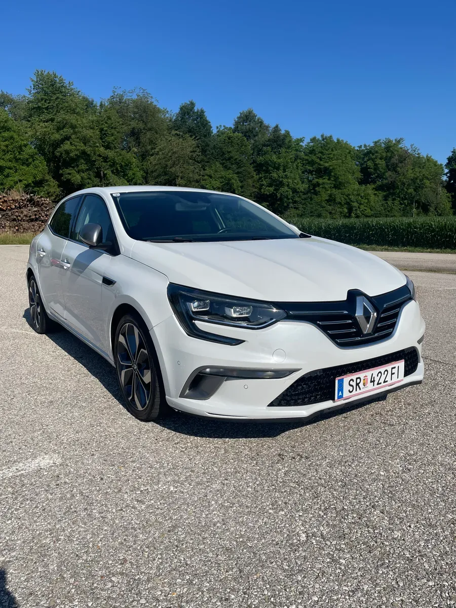 Renault Mégane 2016 photo 3