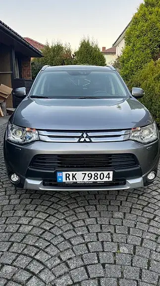 Mitsubishi Outlander 2014 photo 3