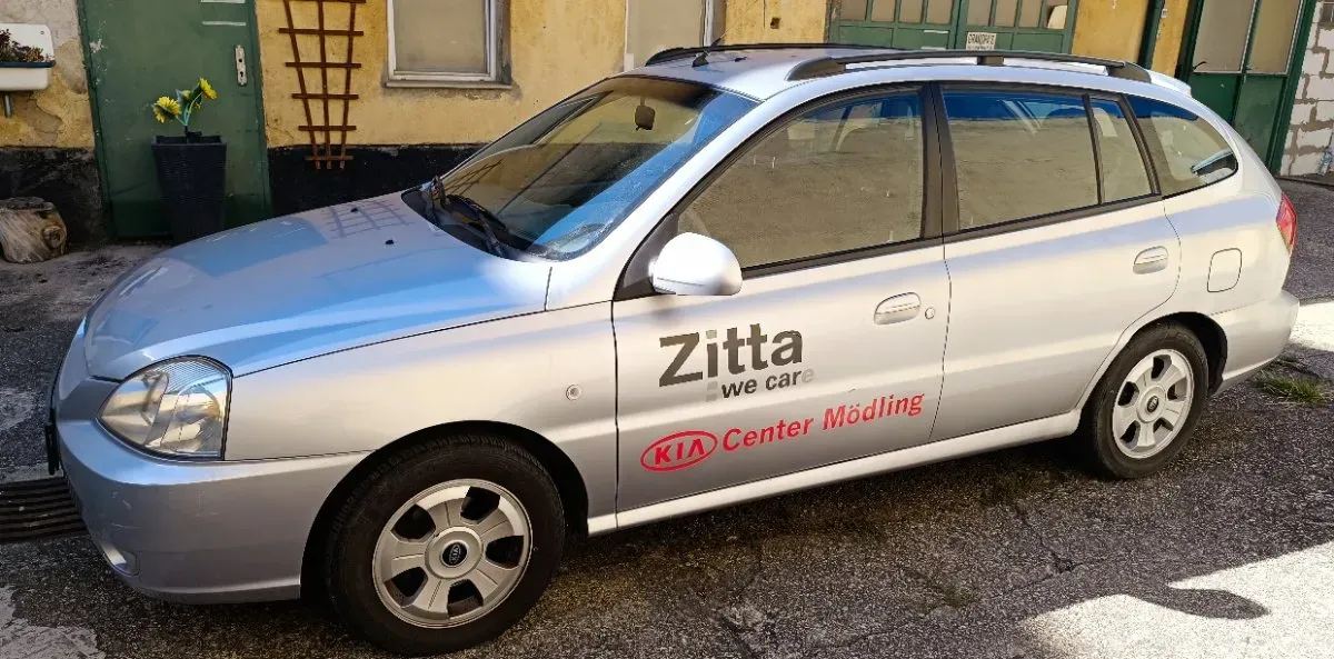 Kia Rio 2005 photo 2