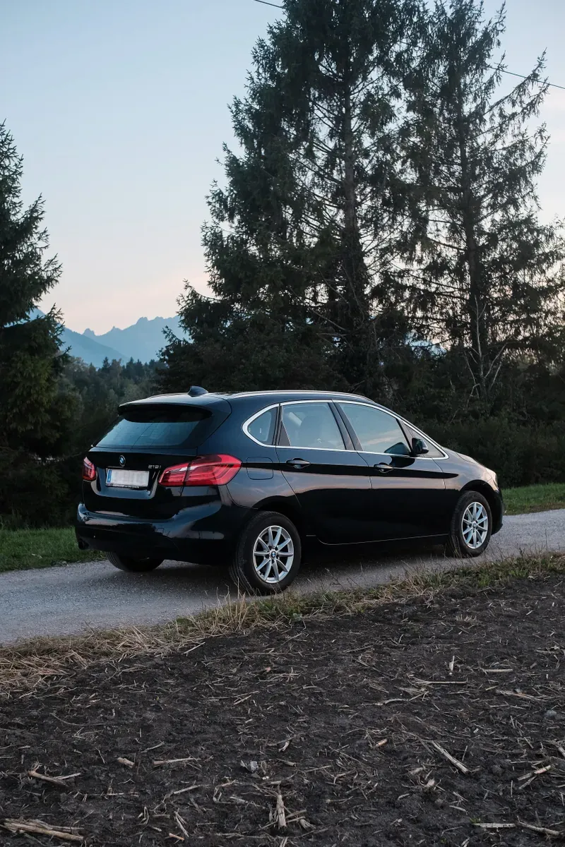 BMW 218I Active Tourer 2016 photo 3