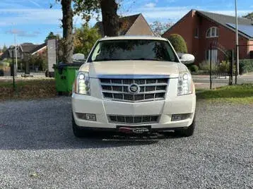 Cadillac Escalade 2010 photo 2
