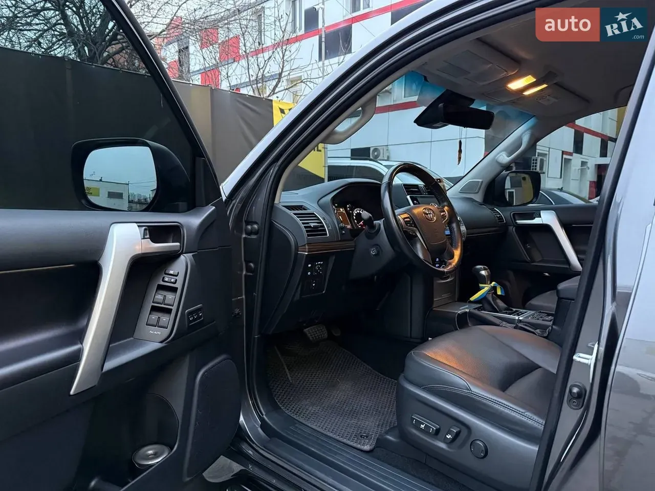 Toyota Land Cruiser Prado 2021 photo 4
