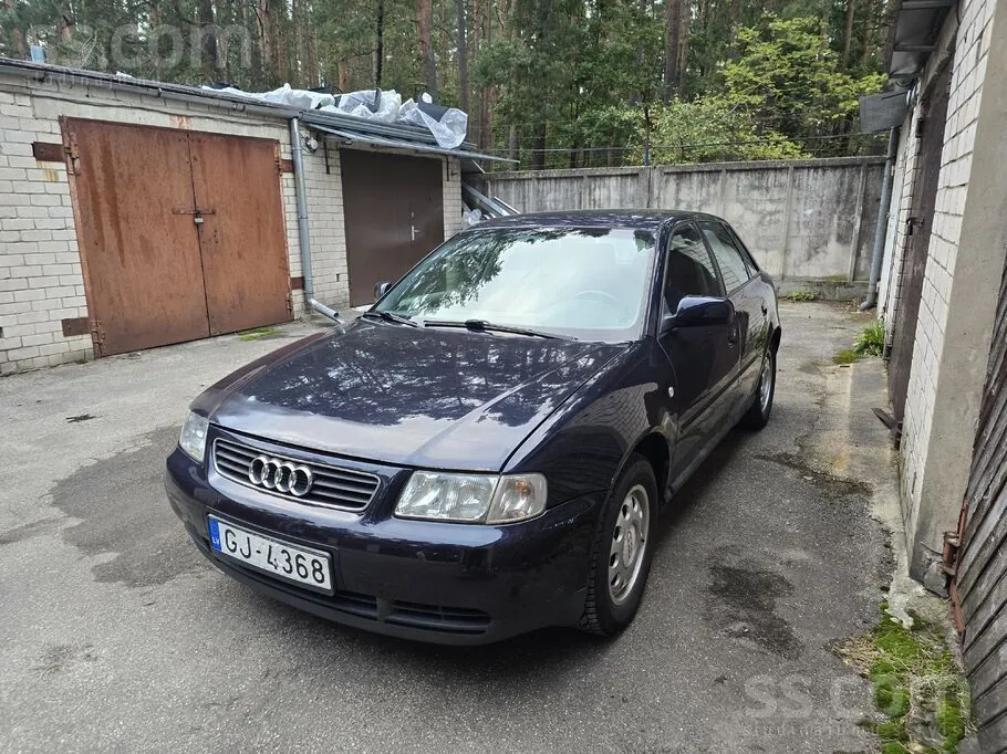 Audi A3 1999 photo 2