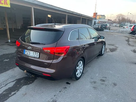 Kia Ceed 2013 photo 4