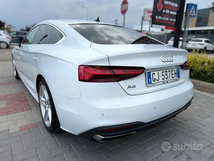 Audi A5 2022 photo 4