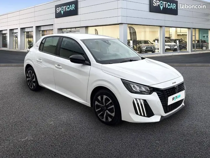 Peugeot 208 2025 photo 3