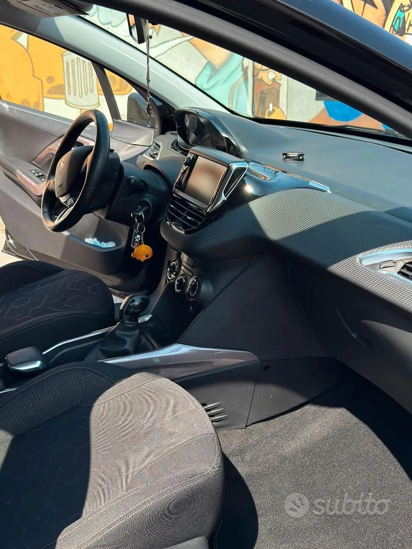 Peugeot 2008 2016 photo 3