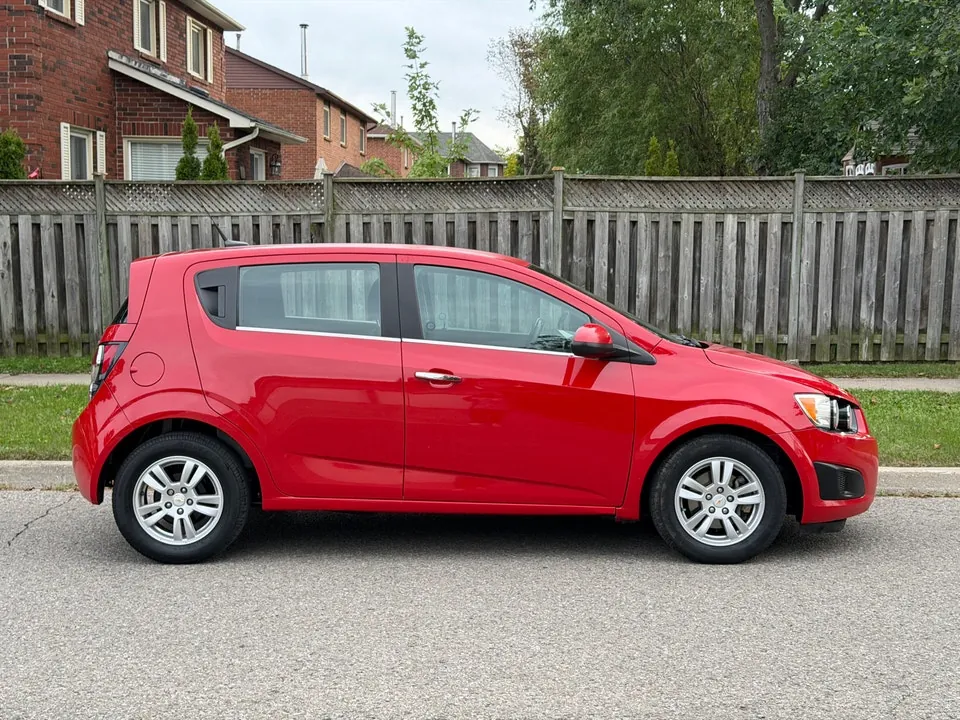 Chevrolet Sonic 2012 photo 5