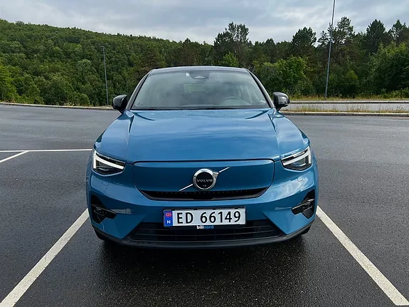 Volvo C40 2022 photo 2