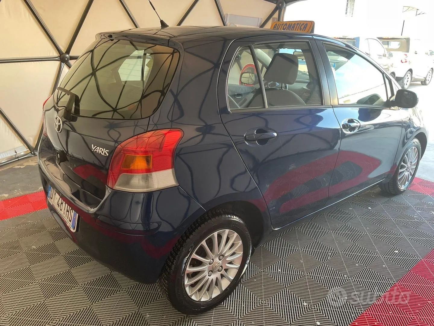 Toyota Yaris 2009 photo 4
