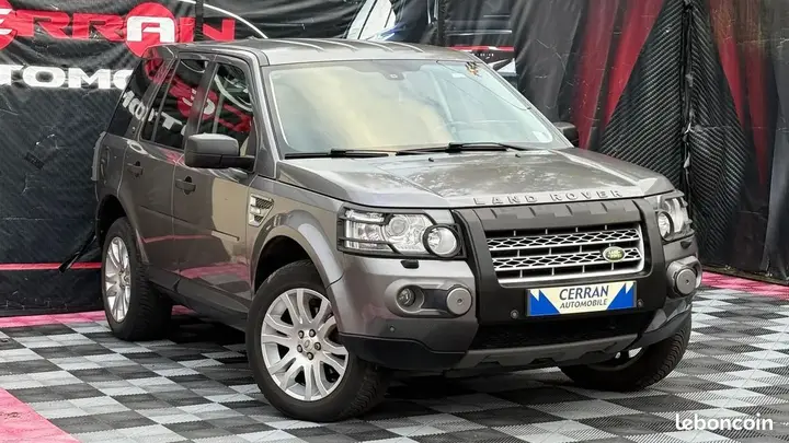 Land Rover Freelander 2009 photo 2