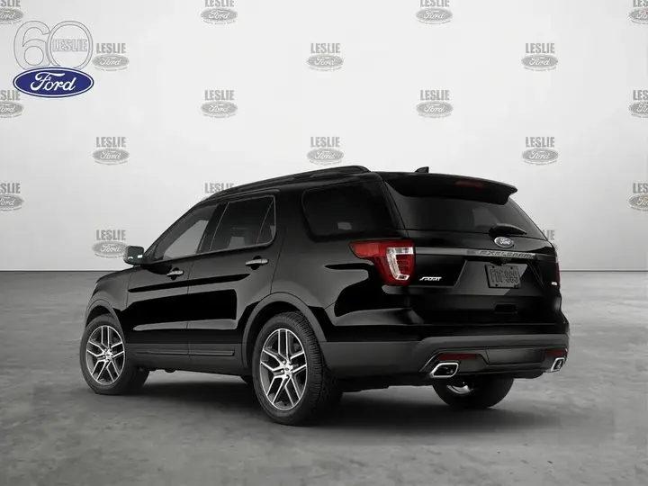 Ford Explorer 2016 photo 2