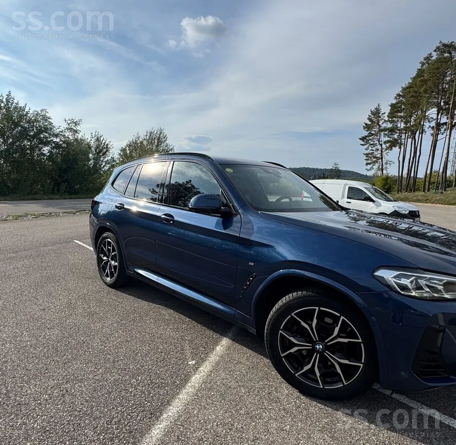 BMW X3 2023 photo 2