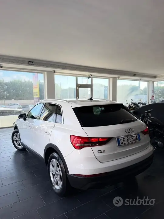 Audi Q3 2021 photo 4