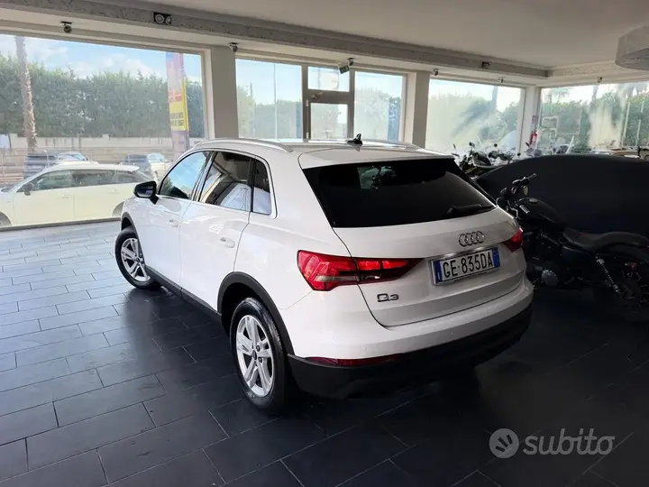 Audi Q3 2021 photo 5