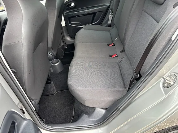 Volkswagen Up 2018 photo 5